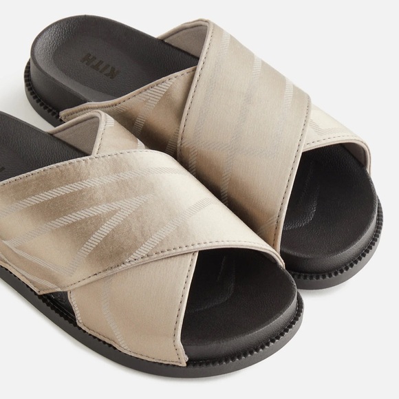KITH Large Monogram Criss Cross Slides - Picture 3 of 7